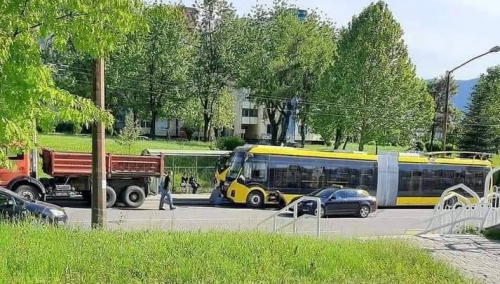 Pokvario se novi trolejbus, čeka se izlazak Štete na teren