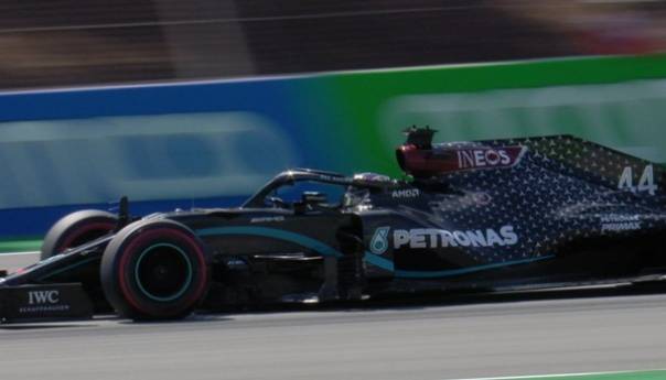 Pole pozicija na Grand Prixu Španije pripala Hamiltonu