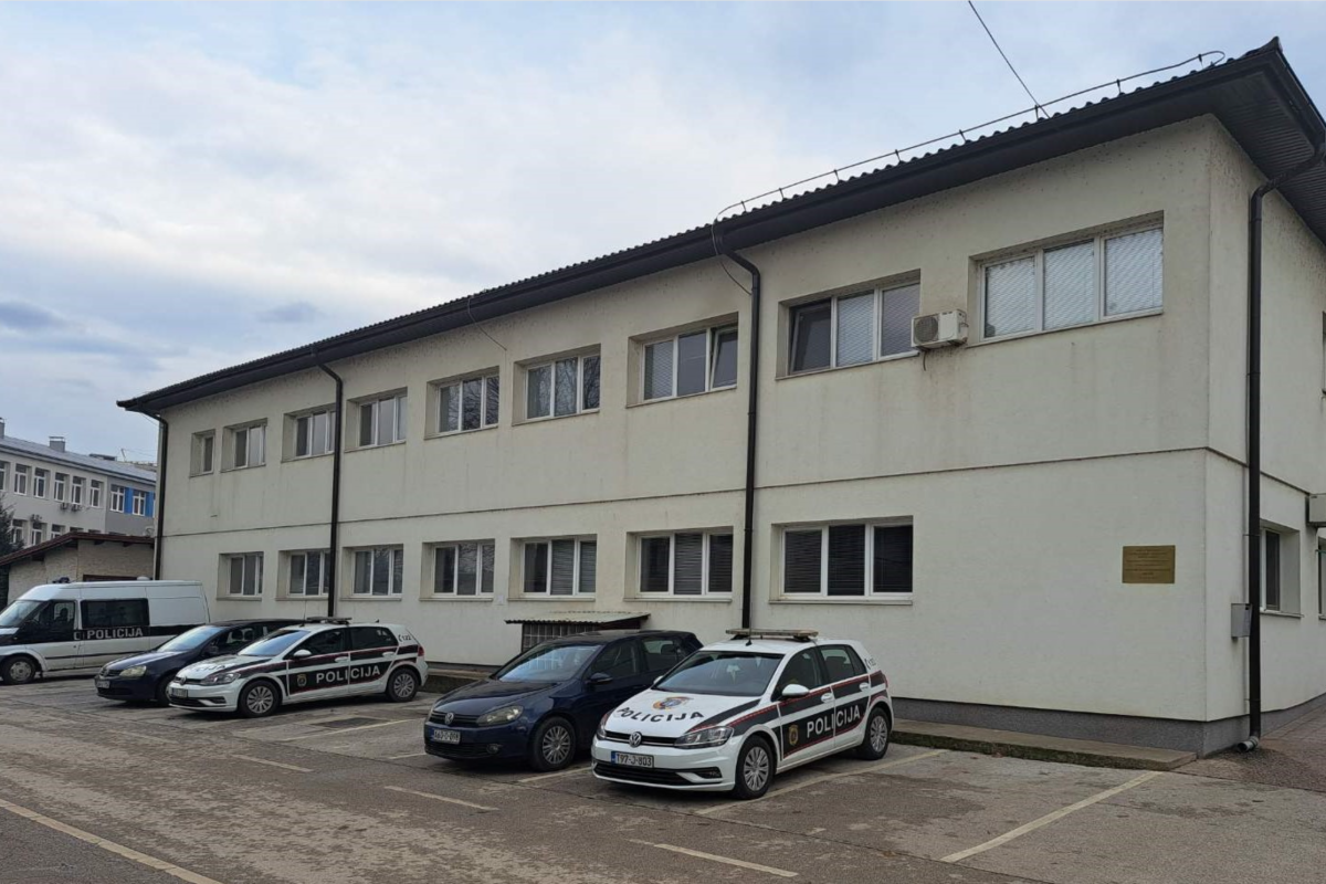 Policajac u Ilijašu osumnjičen za vezu s mafijom pucao sebi u glavu tokom akcije SIPA-e