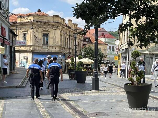 Policajci u TK će građanima morati reći ime i broj iskaznice
