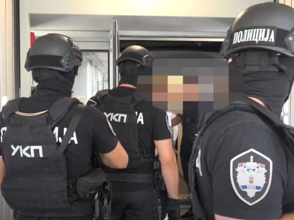 Policija na aerodromu uhapsila saradnika Velje Nevolje