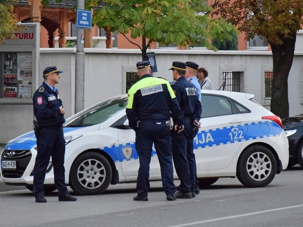 Policija u Bijeljini uhapsila muškarca koji im je ponudio mito