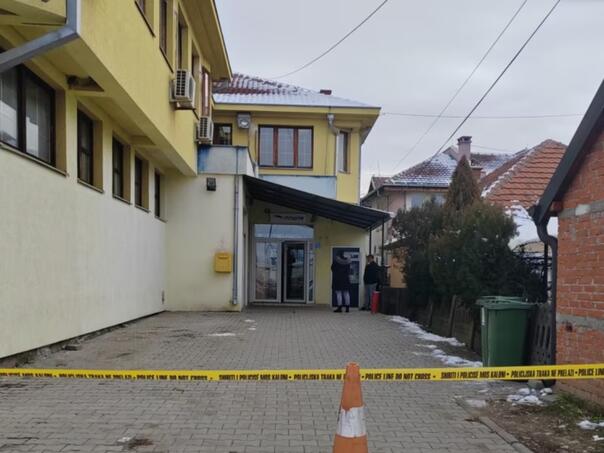 Policijske akcije na Kosovu: Zatvaraju se paralelne srpske institucije