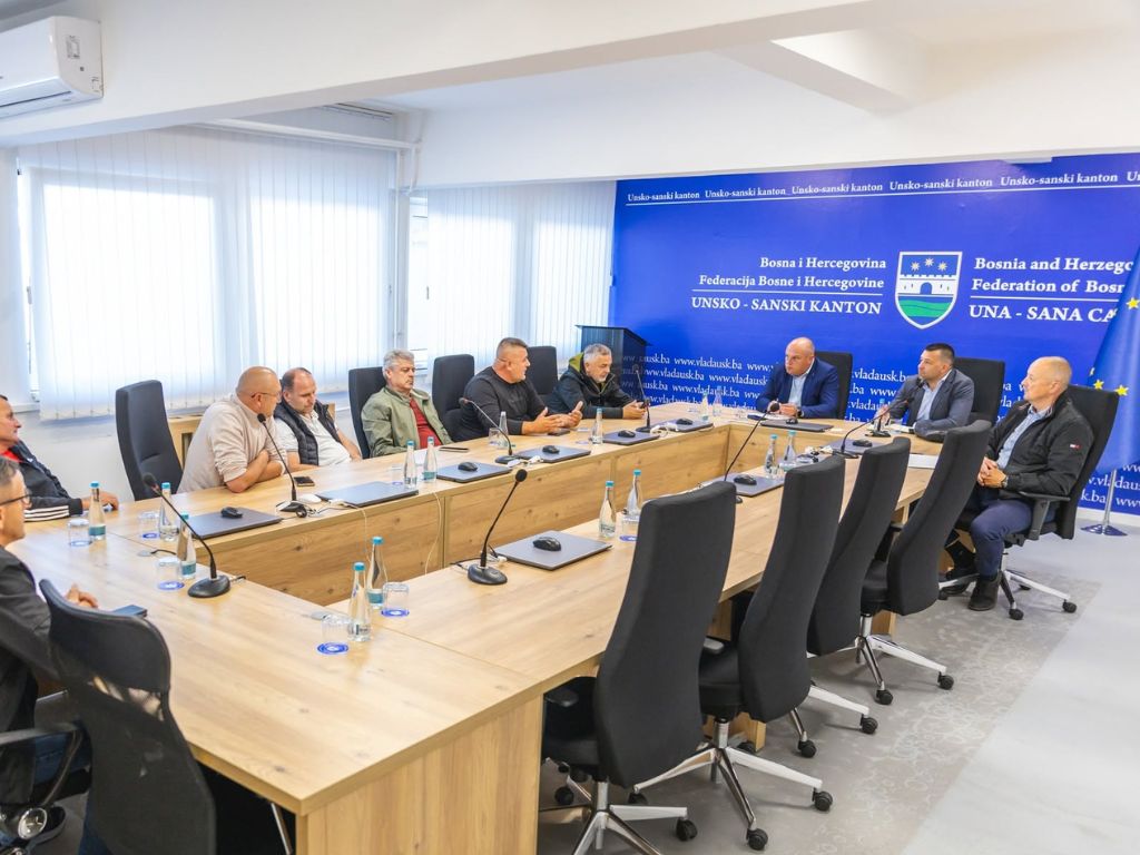 Politički potres u USK: Pala vlada, novu blokira vitalni nacionalni interes