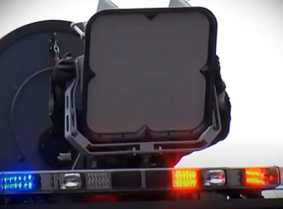 Politico: Srbijanske obavještajne službe i FSB testirali zvučni top na psima