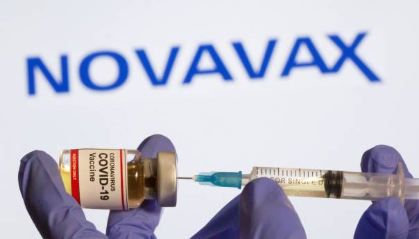 Poljska će proizvoditi Novavaxovo cjepivo protiv covida-19