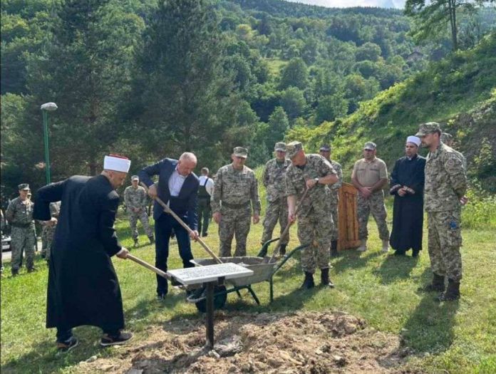 Položen kamen temeljac za izgradnju prvog vojnog mesdžida OSBiH