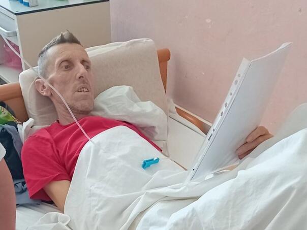 Pomozimo Edinu da pobijedi tešku bolest i dobije novu šansu za život