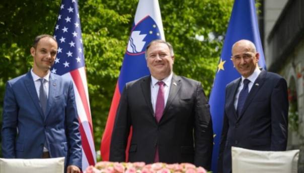 Pompeo i Janša potpisali izjavu o sigurnosti 5G mreže