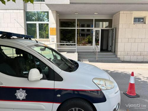 Popoviću predložen pritvor: Mislile da ulažu u kriptovalute, pa ih prevario za 42.000 KM
