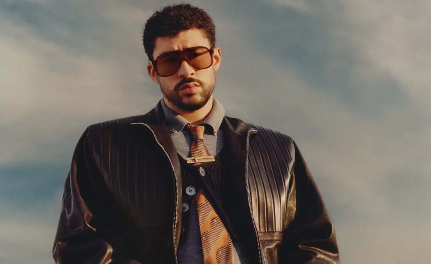 Popularni reper Bad Bunny pao nasred bine, publika nastavila pjevati