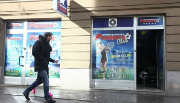 Porez na hljeb, lijekove, ali ne i na igre na sreću: Hoće li bogati kladioničari vratiti dug državi