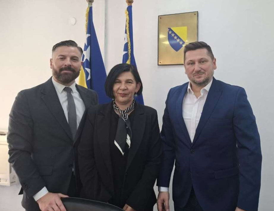 Porezna uprava FBiH i Univerzitet "Džemal Bijedić" potpisali Memorandum o saradnji