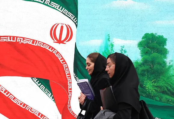 Porodice iranske elite žive raskošno u inostranstvu, obični građani pate kod kuće