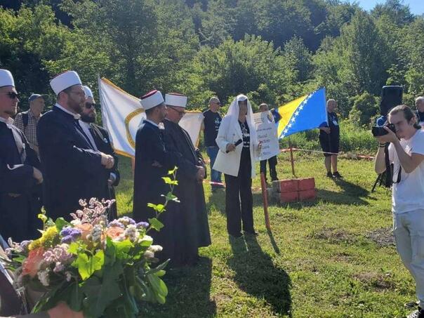 Porodice još tragaju za 42 nestale osobe iz Kalinovika, traže optužnice