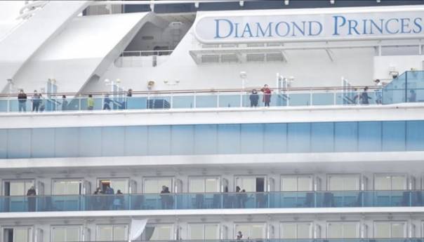 Posljednji putnici s kruzera 'Diamond Princess'danas napuštaju brod