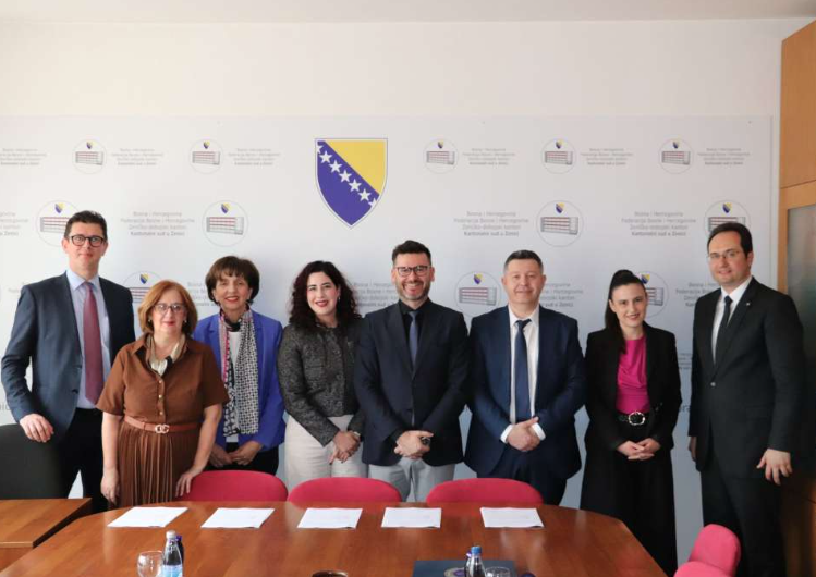 Potpisan sporazum o saradnji UNZE i pravosudnih institucija ZDK
