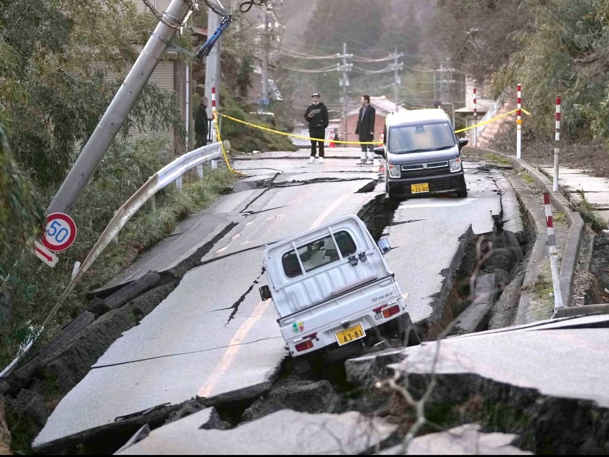 Potres paralizovao Japan: Obustavljeni vozovi, domaćinstva bez struje