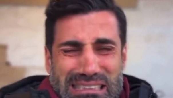 Potresna snimka legende koja se zatekla u potresu