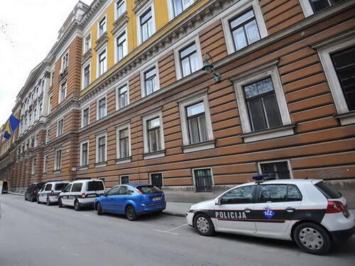 Potvrđena optužnica protiv Jasmira Halilovića zbog pokušaja ubistva policajaca u Sarajevu u februaru