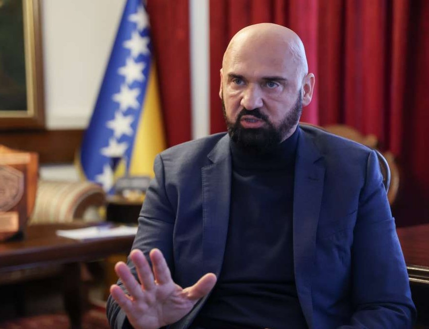 Potvrđena optužnica protiv Rame Isaka, poznato kad će pred Sud