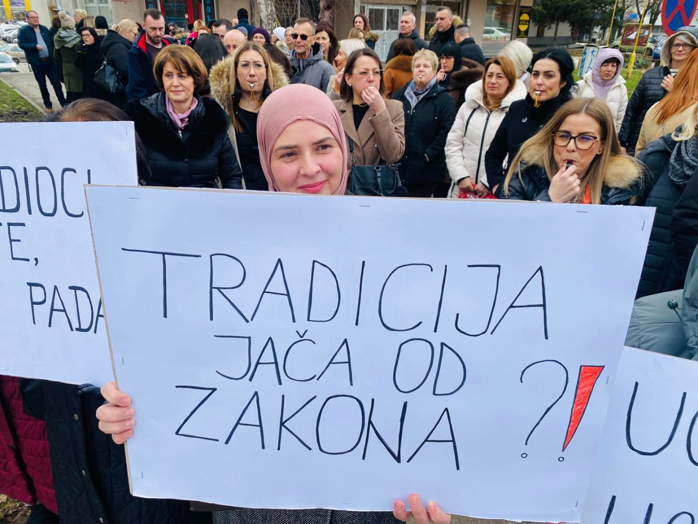 Veće plate radnicima u pravosuđu TK koji nisu štrajkovali