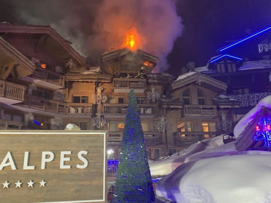 Požar u luksuznom hotelu u Alpama, gosti evakuisani