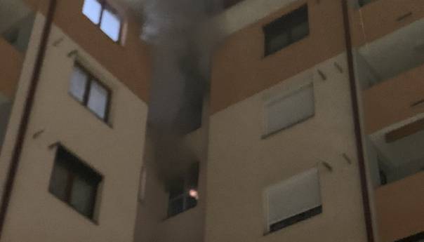 Požar u stambenoj zgradi u Istočnom Sarajevu