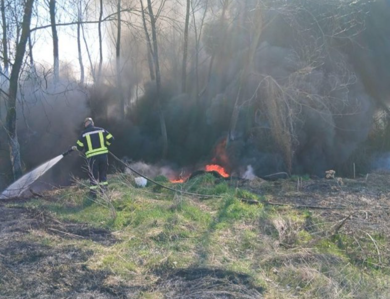 Požar u Zvorniku, službe na terenu