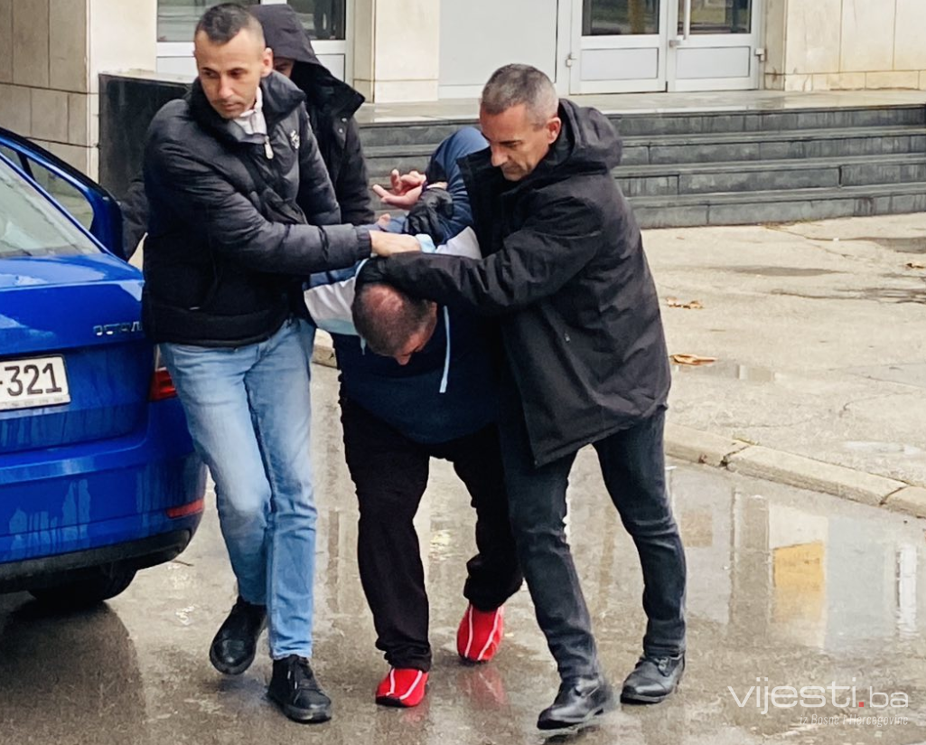 Predložen pritvor za Velemira Gordeljevića, pljačkaša zlatare u Kalesiji: Još jedan razbojnik u bjekstvu