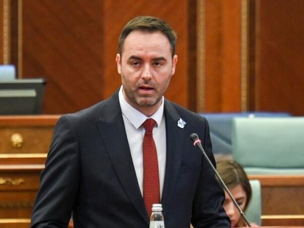 Predsjednica Osmani povjerila mandat Glauku Konjufci