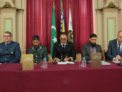 Predstavljen zbornik radova "Muslimani u službi mira - muslimanske službe u oružanim snagama zapadnih zemalja" 