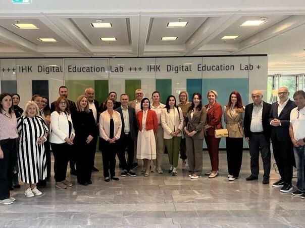 Predstavnici Privredne komore USK u Berlinu učili o njemačkom modelu dualnog obrazovanja
