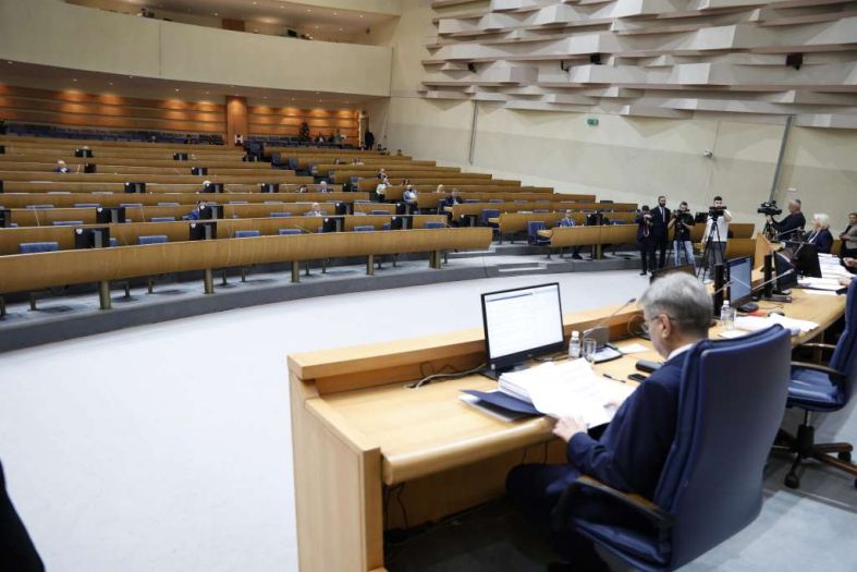 Predstavnički dom PSBiH usvojio dopunu Zakona o platama i naknadama u institucijama BiH