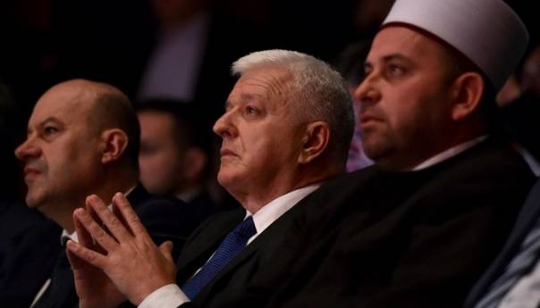 Premijer Crne Gore čestitao Bajram: Naše razlike su naša prednost