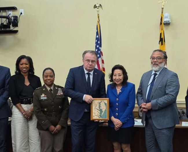 Premijer Nikšić u posjeti SAD: Razgovarao o investicijama, cestogradnji, industriji...