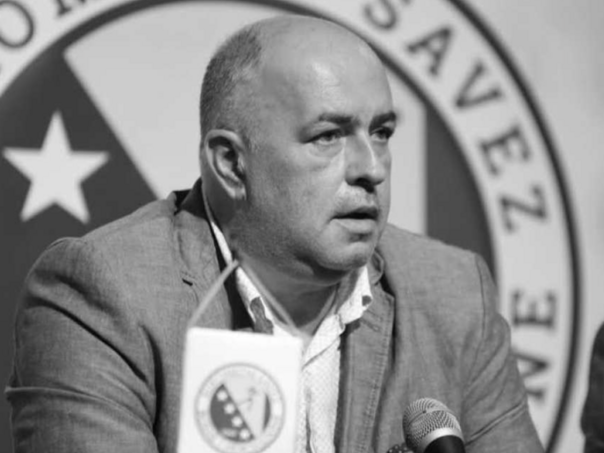 Preminuo bivši generalni sekretar RSBiH Smajo Karačić