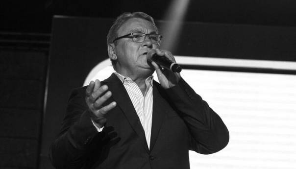 Preminuo crnogorski pjevač narodne muzike Zoran Kalezić