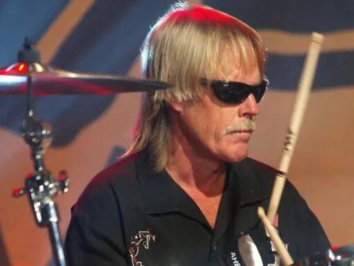 Preminuo Frank Beard, dugogodišnji bubnjar grupe ZZ Top