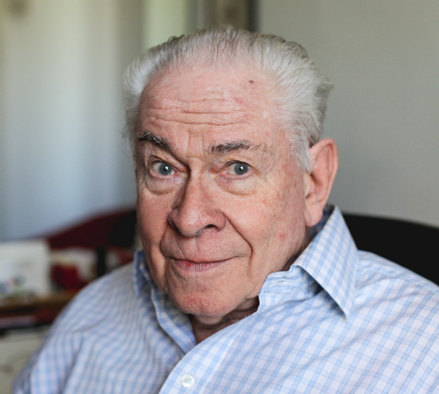 Preminuo legendarni britanski komičar 