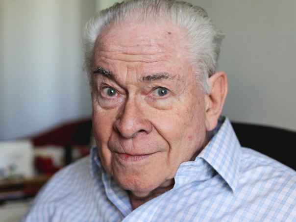 Preminuo legendarni britanski komičar