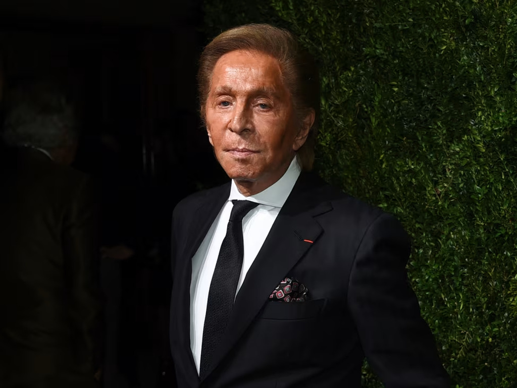 Preminuo legendarni modni dizajner Valentino