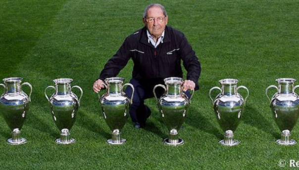 Preminuo Paco Gento, jedini osvajač šest nogometnih Liga prvaka