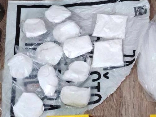 Pretresi na nekoliko lokacija u TK: Jedna osoba uhapšena, oduzeta droga