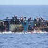 Prevrnuo se brod, najmanje 109 migranata poginulo