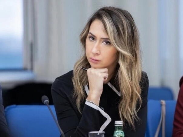 Prijava protiv Pajković: Vukšiću ukrala telefon pa slala poruke?