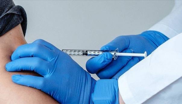 Prijavljeno 20 neželjenih dejstava vakcine u Srbiji