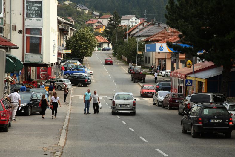 Profesor iz škole u RS-u osuđen za spolnu zloupotrebu učenica