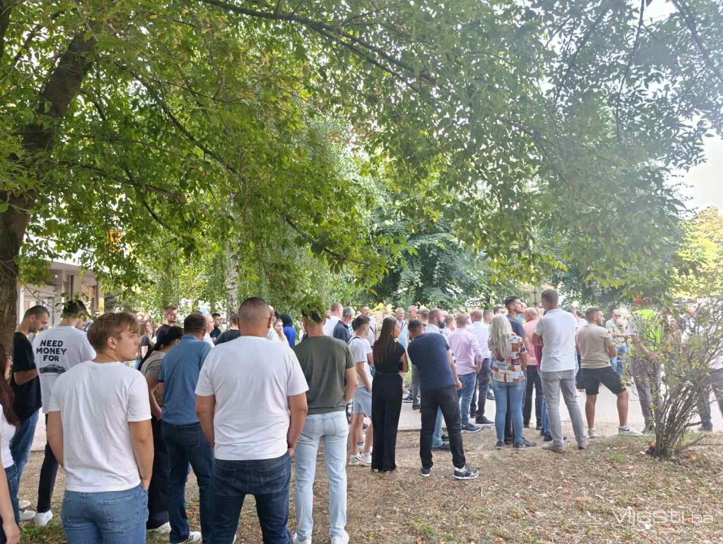 Haos u autoškolama TK: Stotine kandidata mjesecima čeka ispit