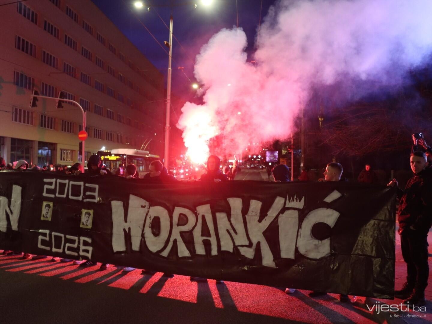 Protest u Sarajevu ušao u treći sat: Evo, šta znamo do sada